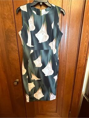 Calvin Klein Floral Scuba Sheath Dress Size 8 Black/Green Calla Lily Print